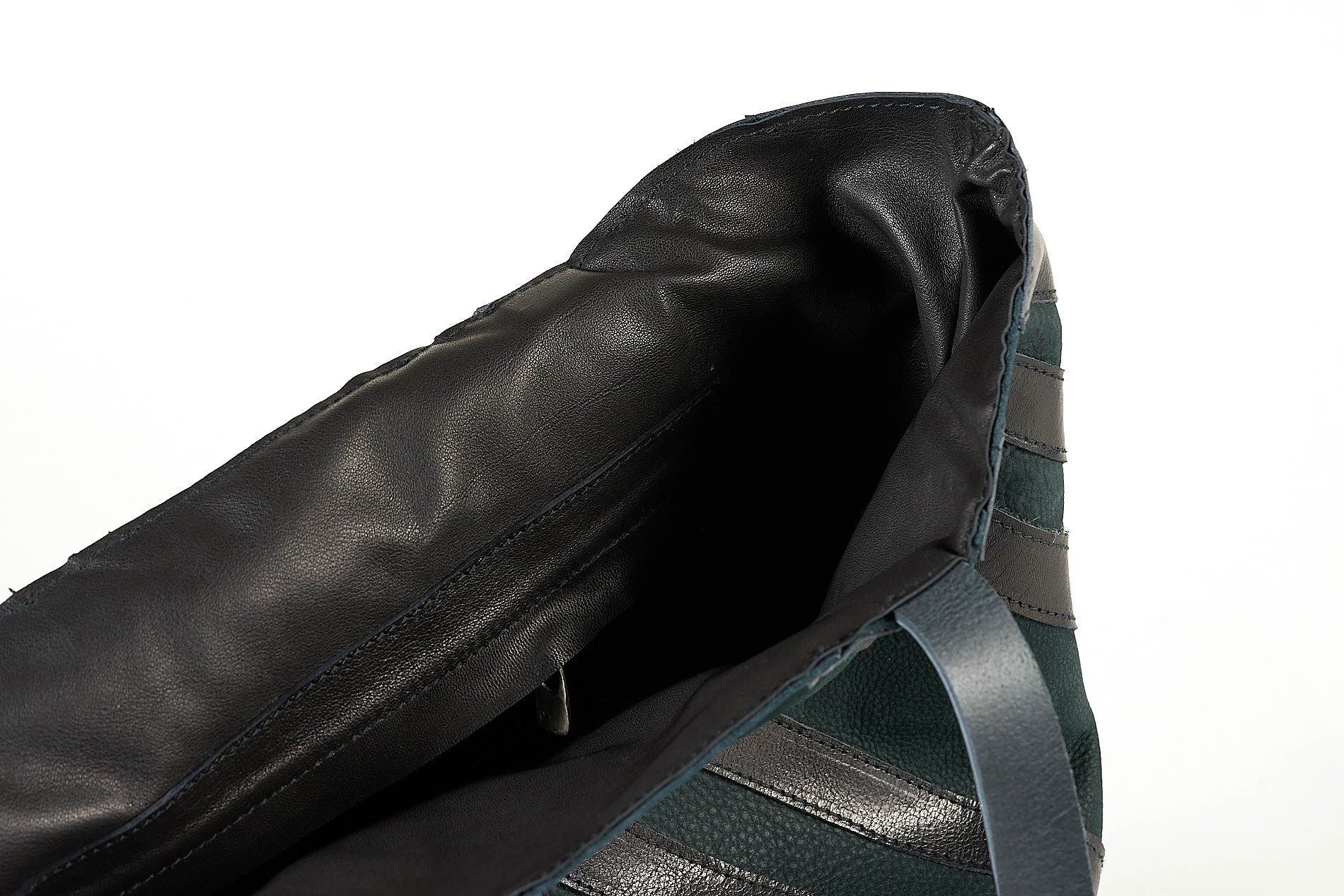 daniele basta leather and silver bags - DETAIL 2